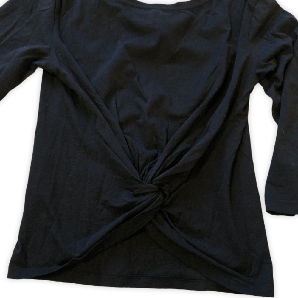 BUNDLE 3 WOMEN’s Tops Size Small paisley casual - Picture 5 of 6
